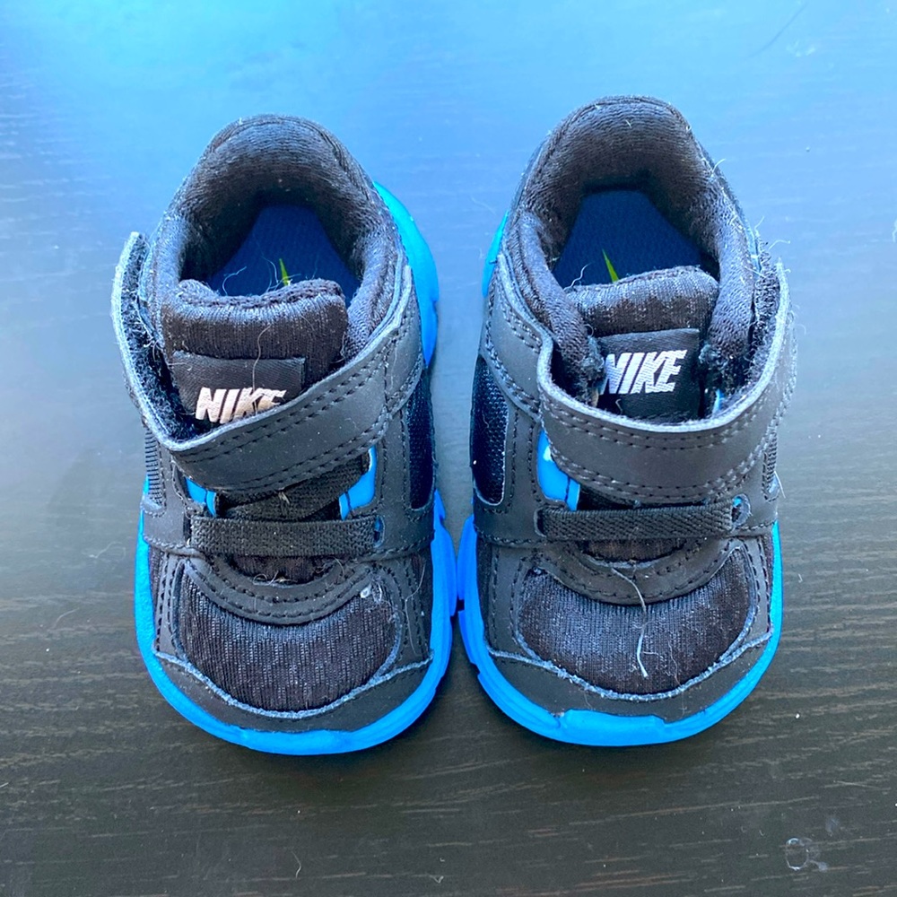Nikes (Baby) - Size US 2C